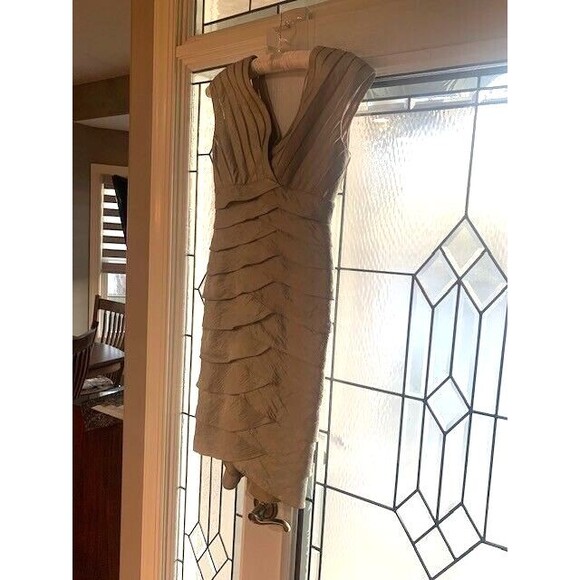 ADRIANNA PAPELL LADIES Sweetheart CASCADING LAYERED Baby Doll DRESS - SIZE 4 - Picture 3 of 14